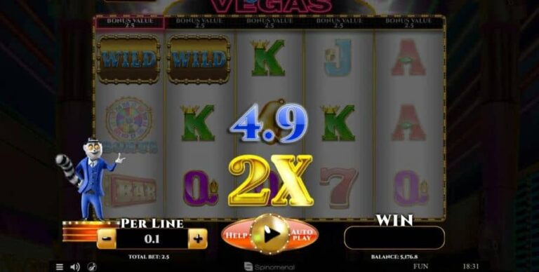 Lemur Does Vegas