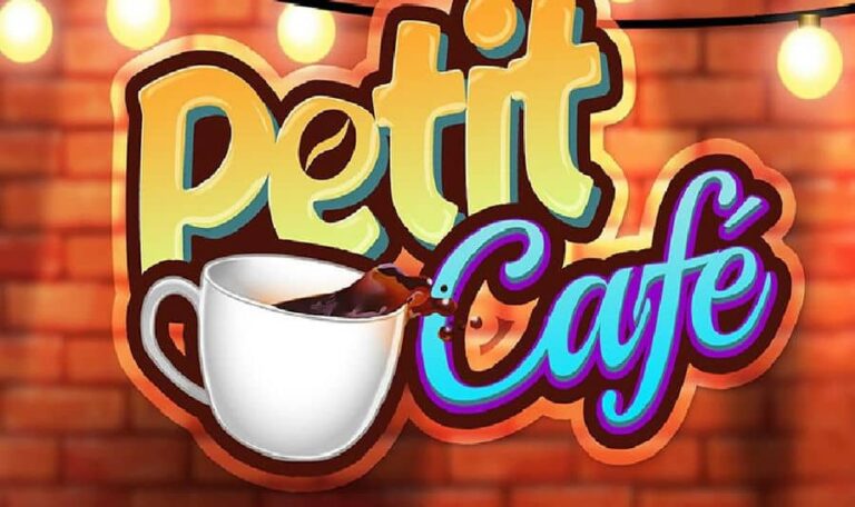 Petit Cafe