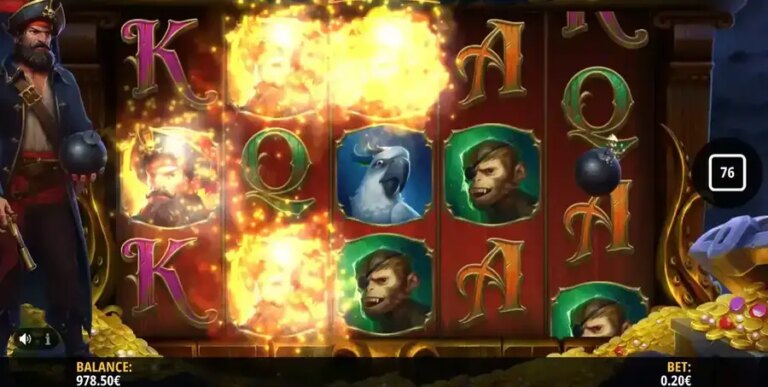 Plunderin Pirates Hold & Win